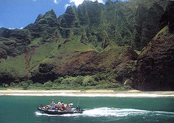 Kauai Na Pali coast boat ride