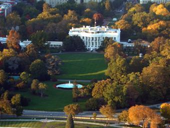 View north from Washington Monument of White House