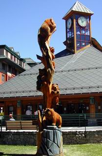 Lake Tahoe Heavenly Village bear sculpture