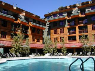 Lake Tahoe Marriott Grand Residence pool