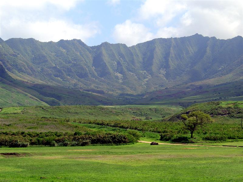 Oahu West Shore valley