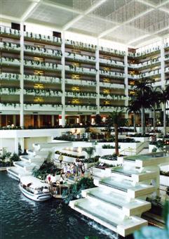 Palm Desert, Marriott Desert Springs Resort & Spa, hotel lobby, water taxi boat
