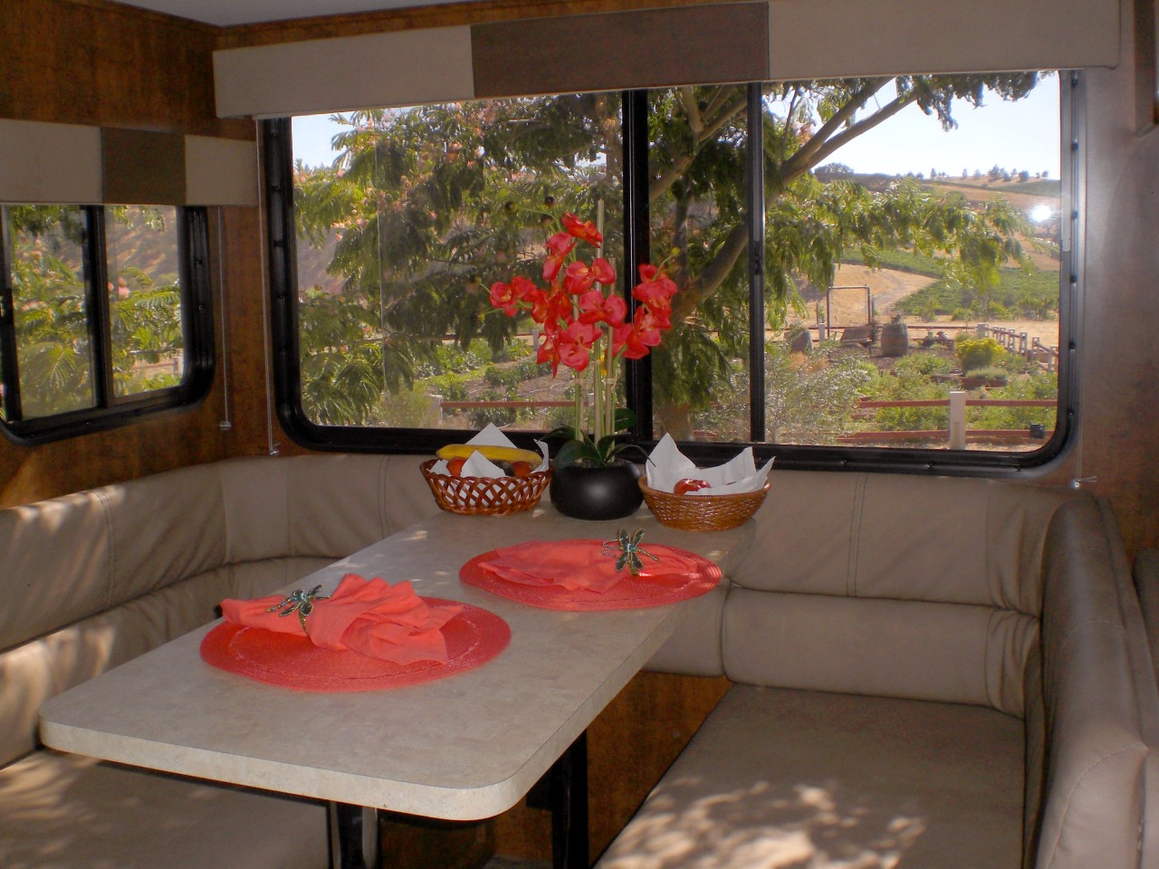 Rio Seco Winery - Harvest Hosts RV camping area