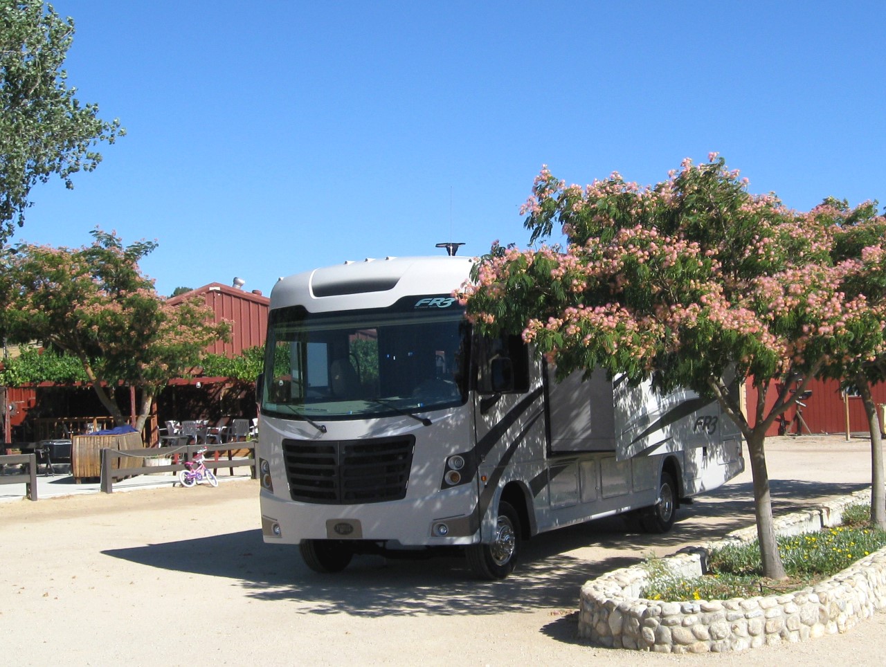 Rio Seco Winery - Harvest Hosts RV camping area