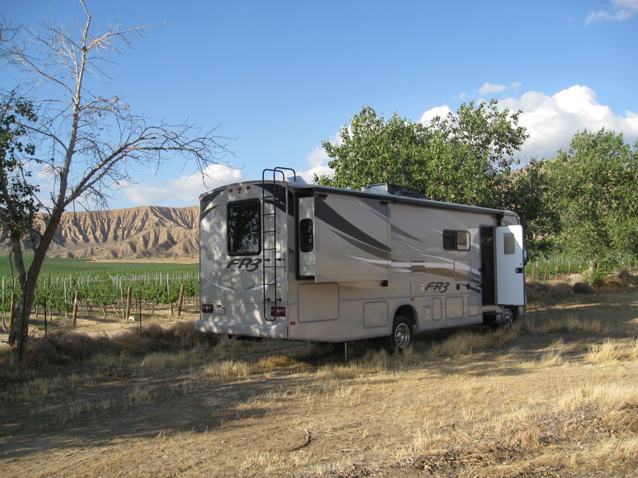 Sagebrush Annie's Winery - Harvest Hosts RV camping area