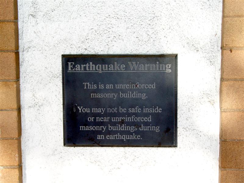 San Luis Obispo earthquake warning sign