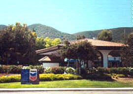 Thousand Oaks gas service station