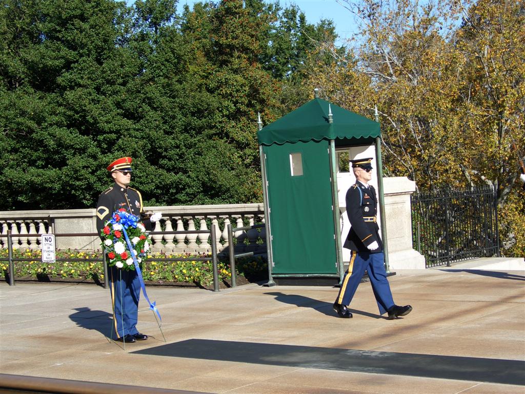 Tomb of the Unknowns, Changing of the Guard
